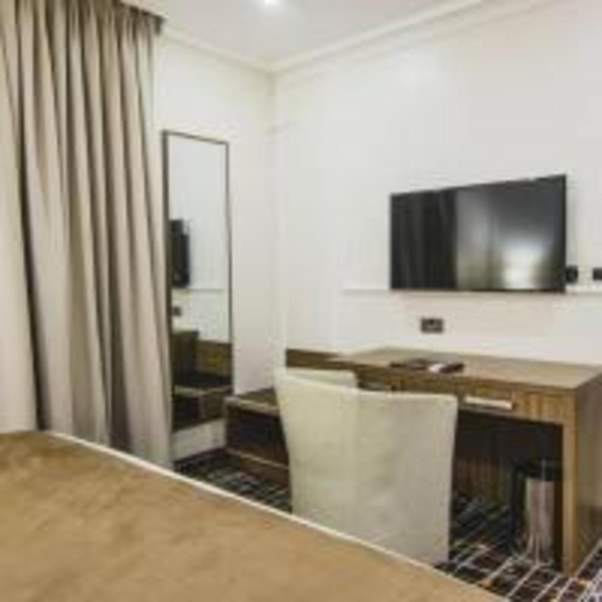 BON Hotel Lekki Residence Lagos Buitenkant foto